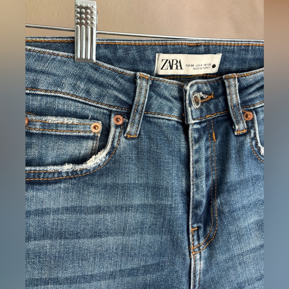 Zara Women's Skinny Blue Jeans - Picture 3 of 11